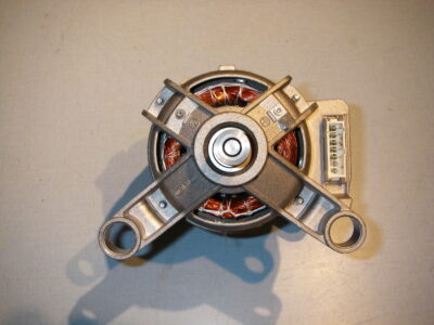 Moteur entraînement tambour lave-linge