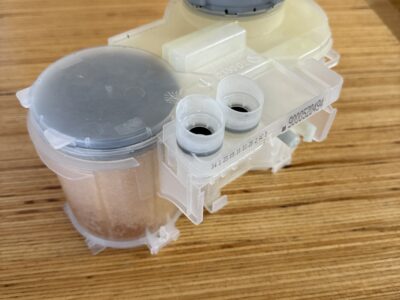 Bac à sel – adoucisseur lave-vaisselle BOSCH SMI69T65EU