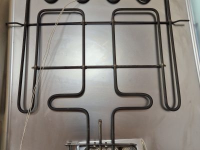 résistance four Whirlpool type FXQP6 mode:AKZM781/IX